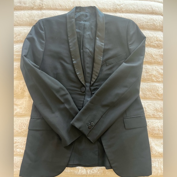 Alexander McQueen tuxedo jacket. (Once worn, excellent condition.)